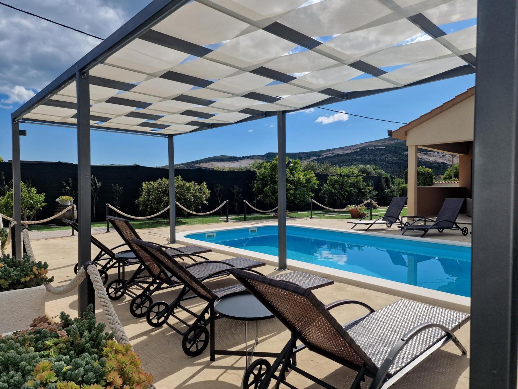 Beautiful Holiday Home "Villa Luka" Kastel Stafilic Екстер'єр фото